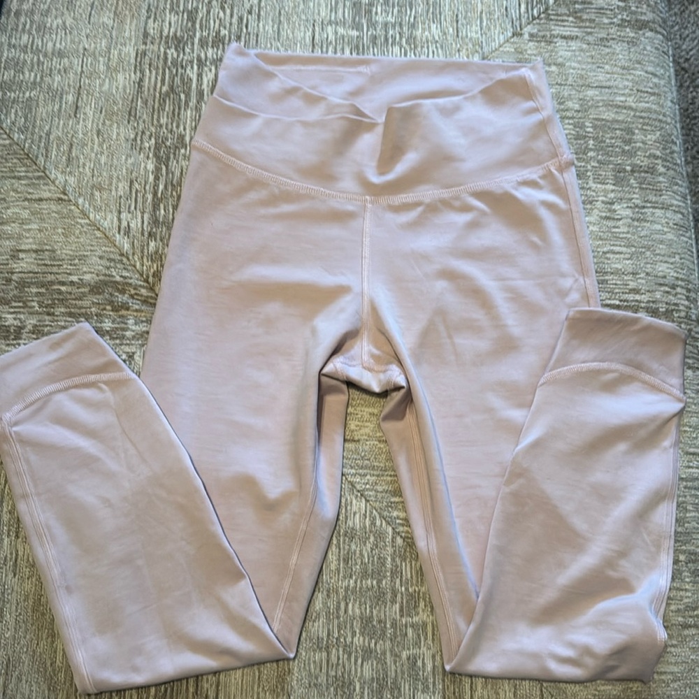 Nike dry-fit leggings size medium
